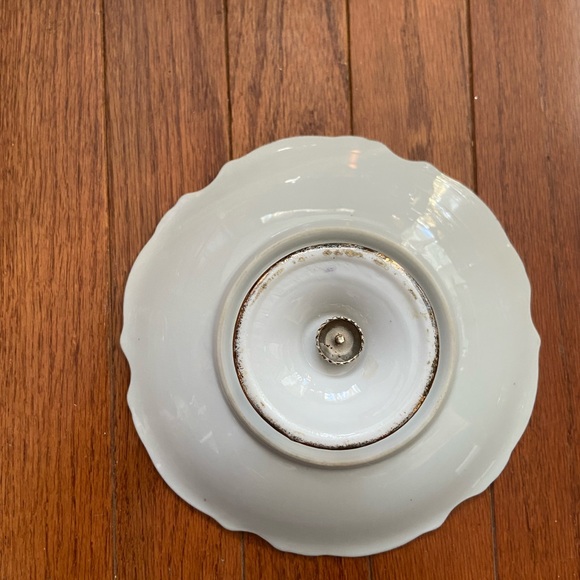 Vintage Pedestal Plate/Cake Plate. Rose Motif. - Picture 3 of 4